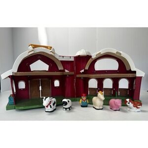 Vintage Fisher Price Hinged Red Barn Little People Farm W/Farmer  & 5 Animals